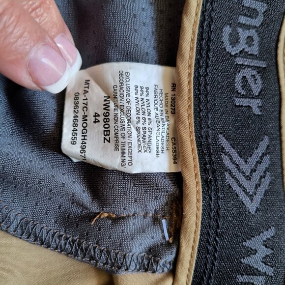 Wrangler Big Men's Outdoor Performance Zip Cargo Short with UPF 50+ NWOT - Picture 4 of 4